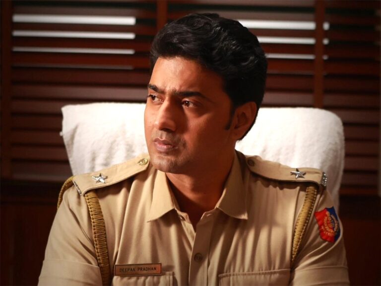 Watch This Bengali Drama On Hoichoi