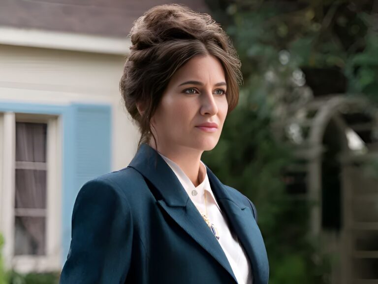 Agatha All Along, Witchcraft Hiding Mediocrity