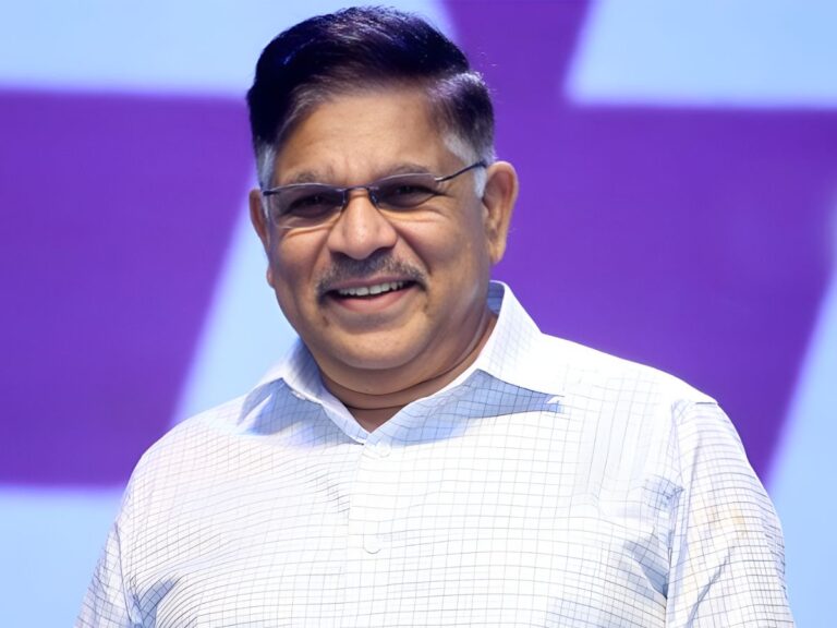 Is Bollywood Suffering Due To Makers’ Narrow Perspective?