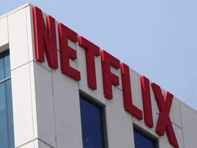 Netflix Faces Legal Turmoil Over Payment Dispute