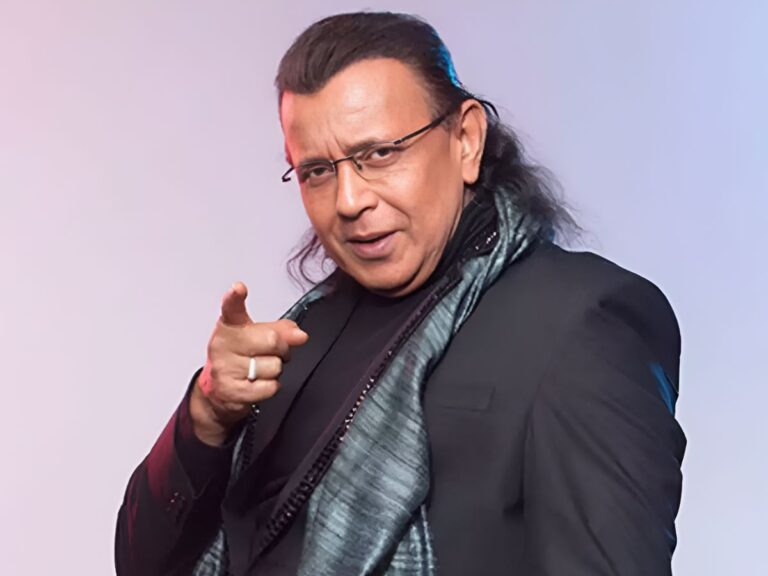 This Superstar Needs A Comeback Like Rajini And Bachchan This Year!