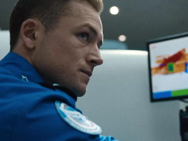 Netflix’s ‘Carry-On’ Brings The Thrill This Festive Season