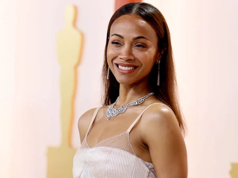 Trekkies Rejoice! Zoe Saldaña Set To Return As Uhura In Star Trek 4