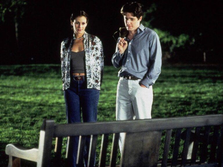 Watch This Iconic Rom-Com Starring Julia Roberts On Netflix