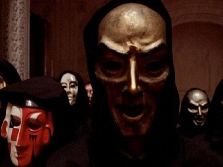 This Tom Cruise Film Deviates From His Usual Roles In A Good Way