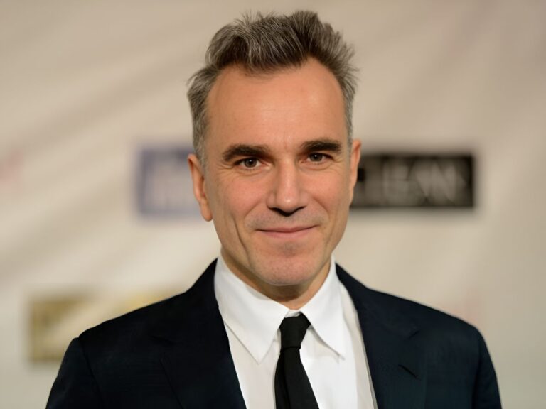 Daniel Day-Lewis Makes Acting Comeback In Son’s Film ‘Anemone’