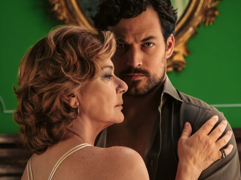 Eroticism Once Again Takes Over Netflix Charts With ‘Deceitful Love’