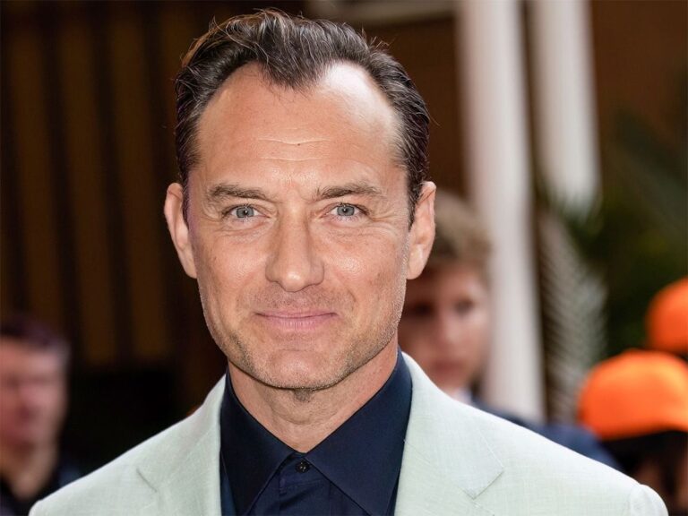 Could Fantastic Beasts 4 Happen? Jude Law Talks Dumbledore’s Future