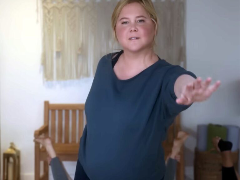 Amy Schumer’s ‘Kinda Pregnant’ Trailer: Fake Bumps & Cringe