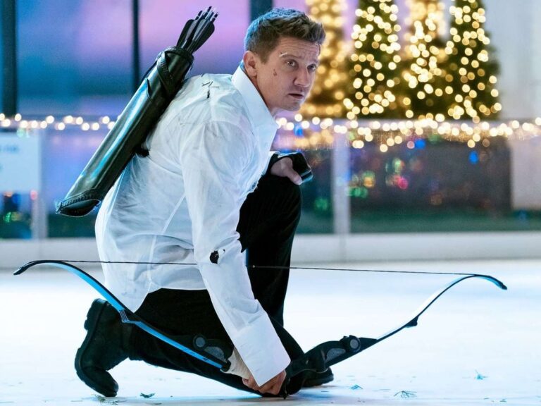 Jeremy Renner Slams Marvel’s Lowball Offer For Hawkeye Season 2