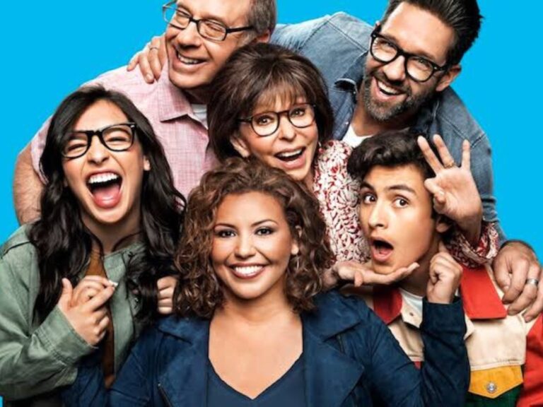 This Netflix Sit-Com Can Be Your Next Meal Companion