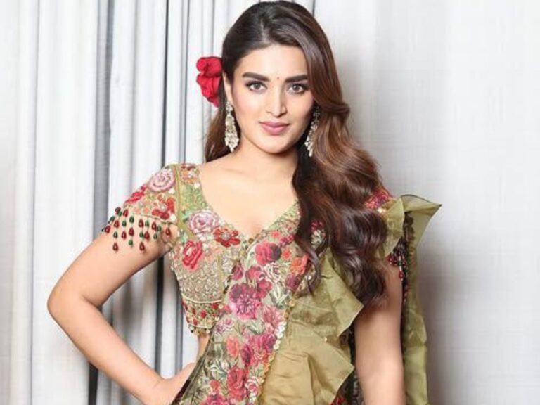 Nidhhi Agerwal Continues to Win Special Craze Among Audience