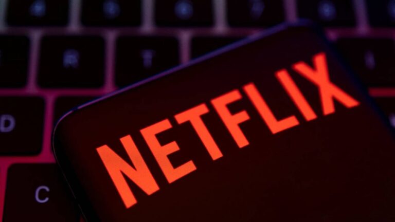 No Theatres, No Oscars: Top Director Slams Netflix